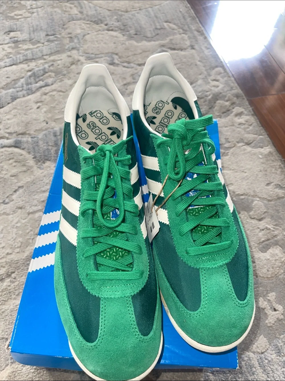 adidas NWT Green and White SL 72 Profile Trainer